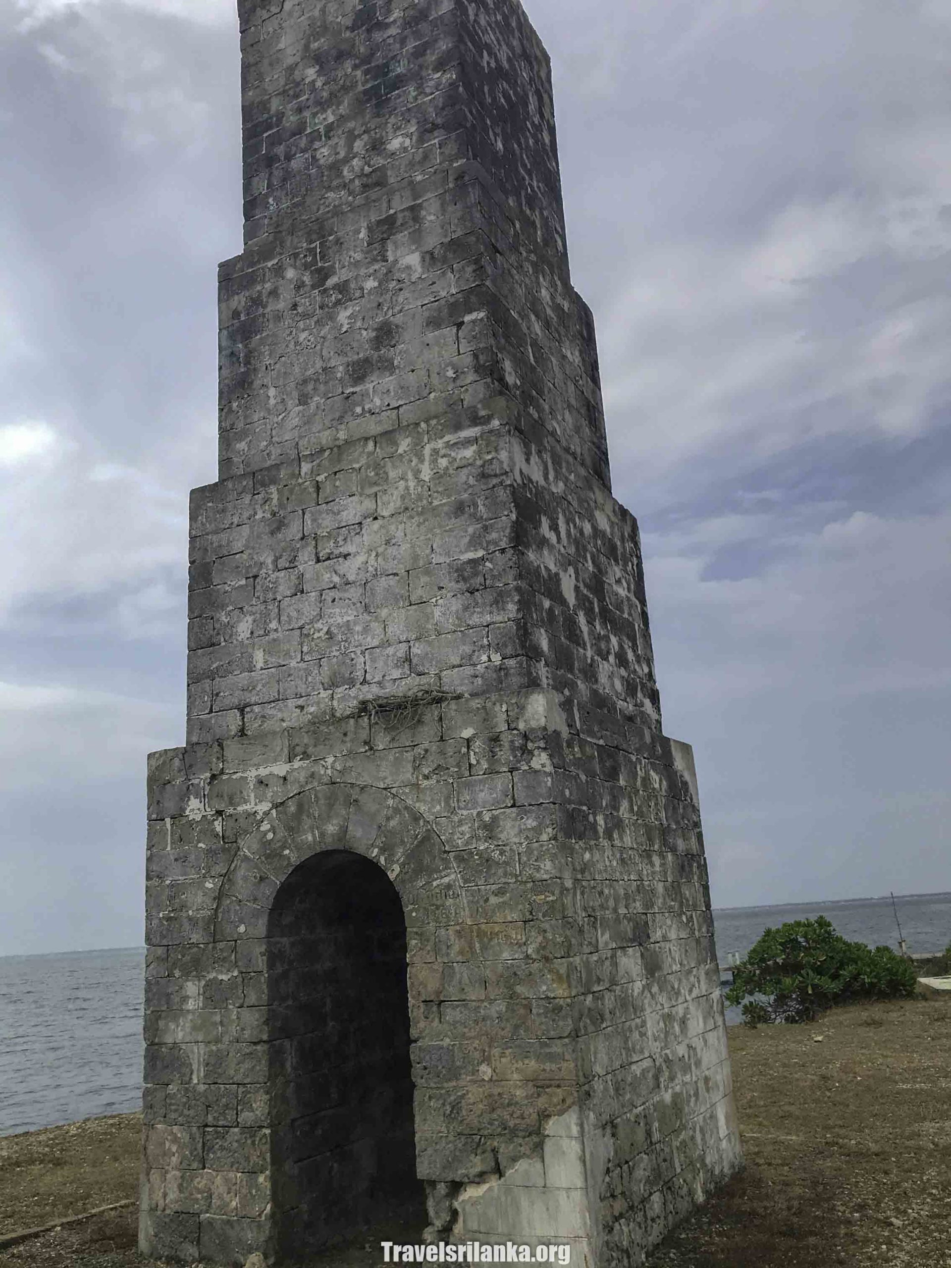 Kalmunai point Surveyor tower-Travelsrilanka.org-2