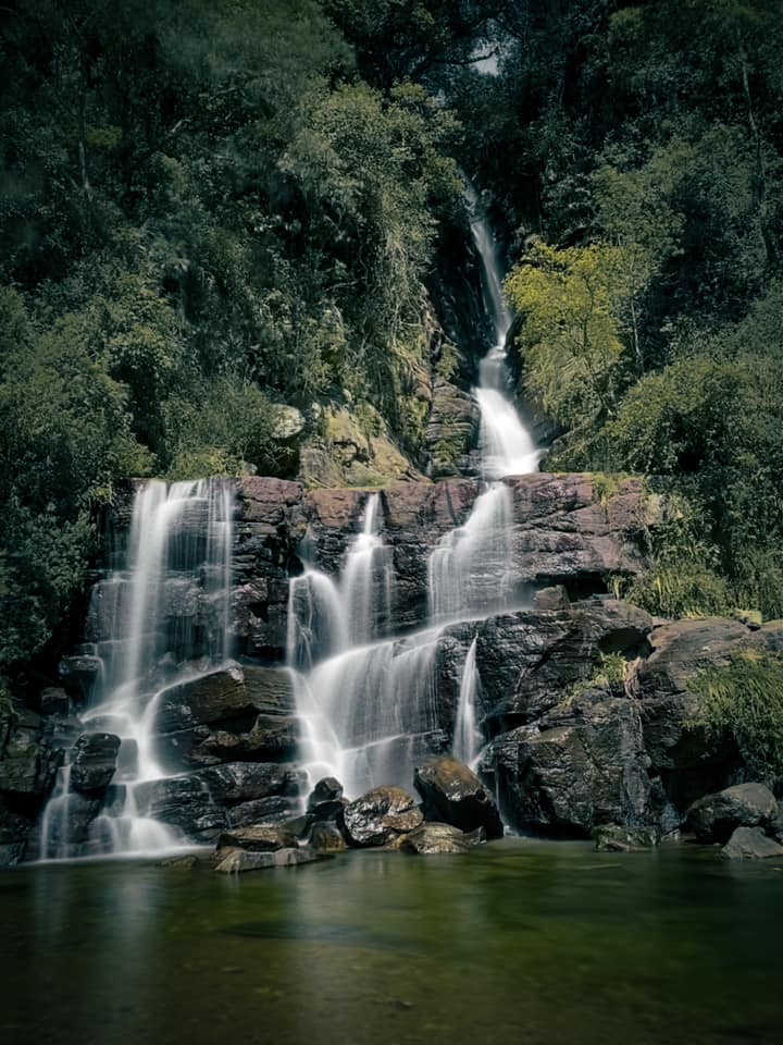 Saree ella Matale Pasindu Anuranga