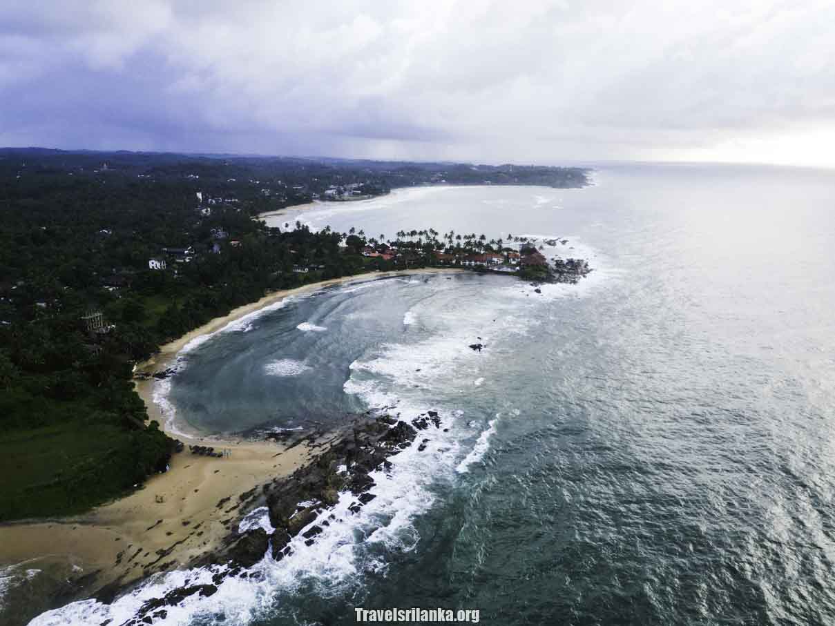 Bathigama Beach - Travel Sri lanka 
